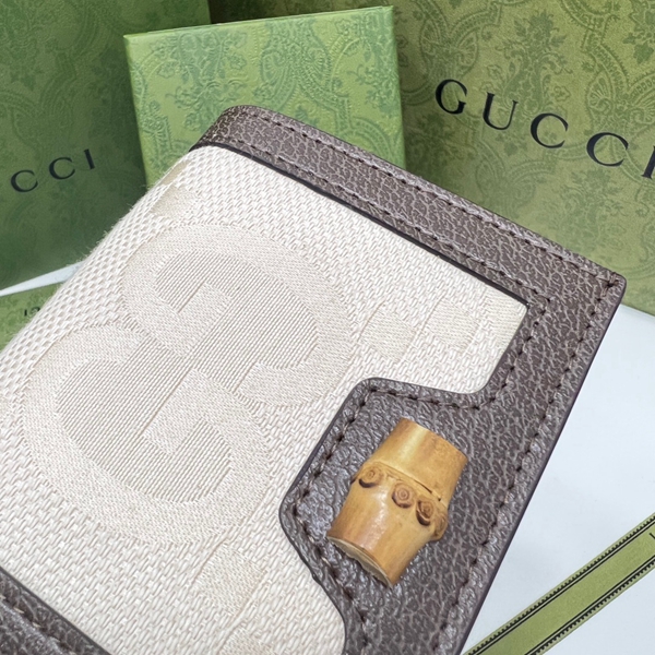 グッチ財布コピー内部構造